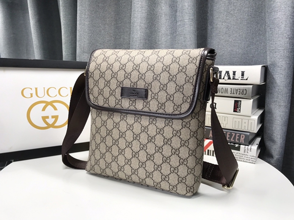 激安グッチバッグコピー側面デザイン